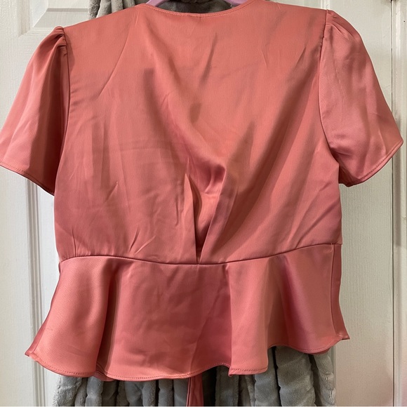 Blouse - Picture 2 of 3